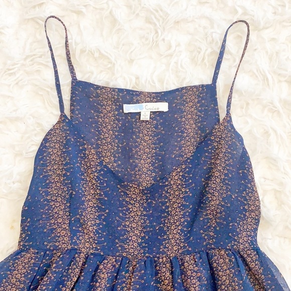 Cecico sheer v-neck ruffled blouse tank top - Picture 2 of 7